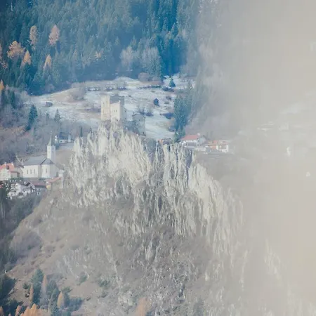 Kaunergrat Каунс