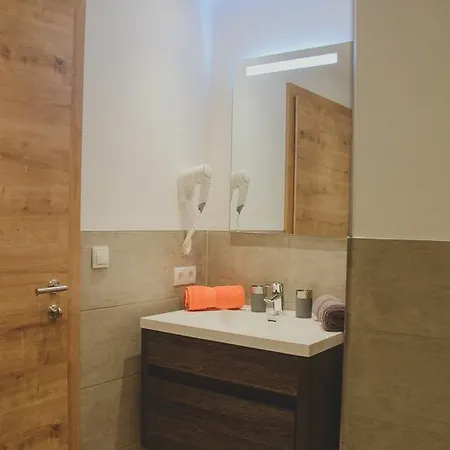 Kaunergrat Apartament *